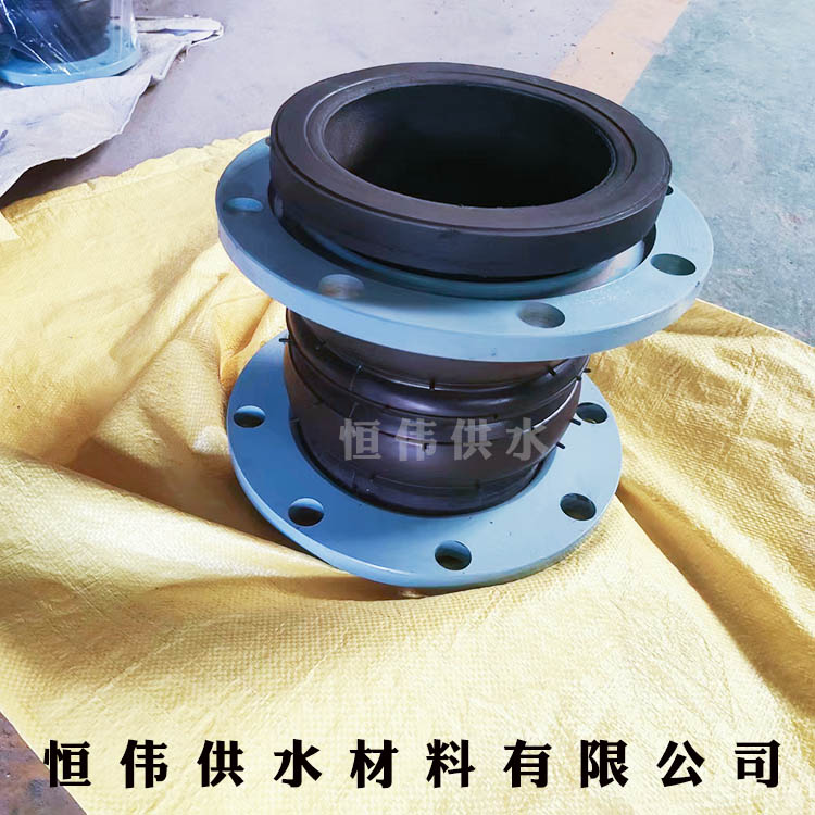雙球體橡膠接頭在管道中的作用